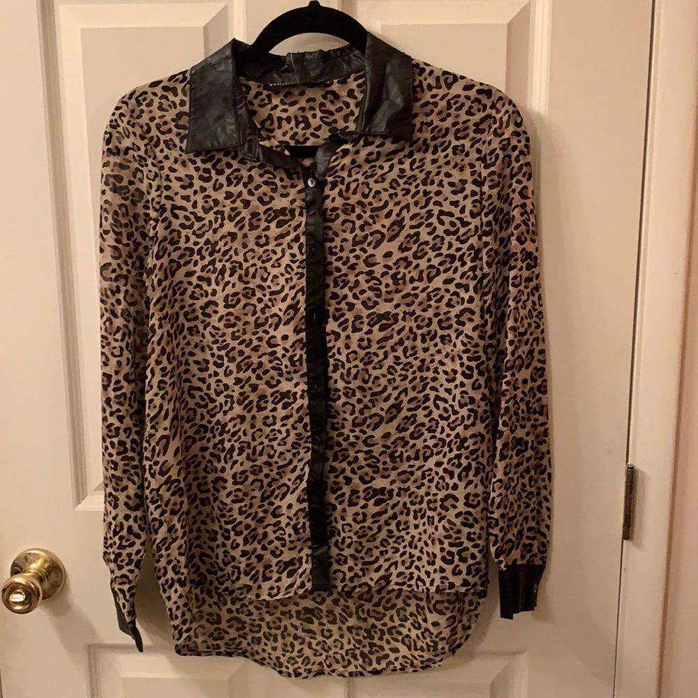 Small Sheer Long Sleeve Leopard Top